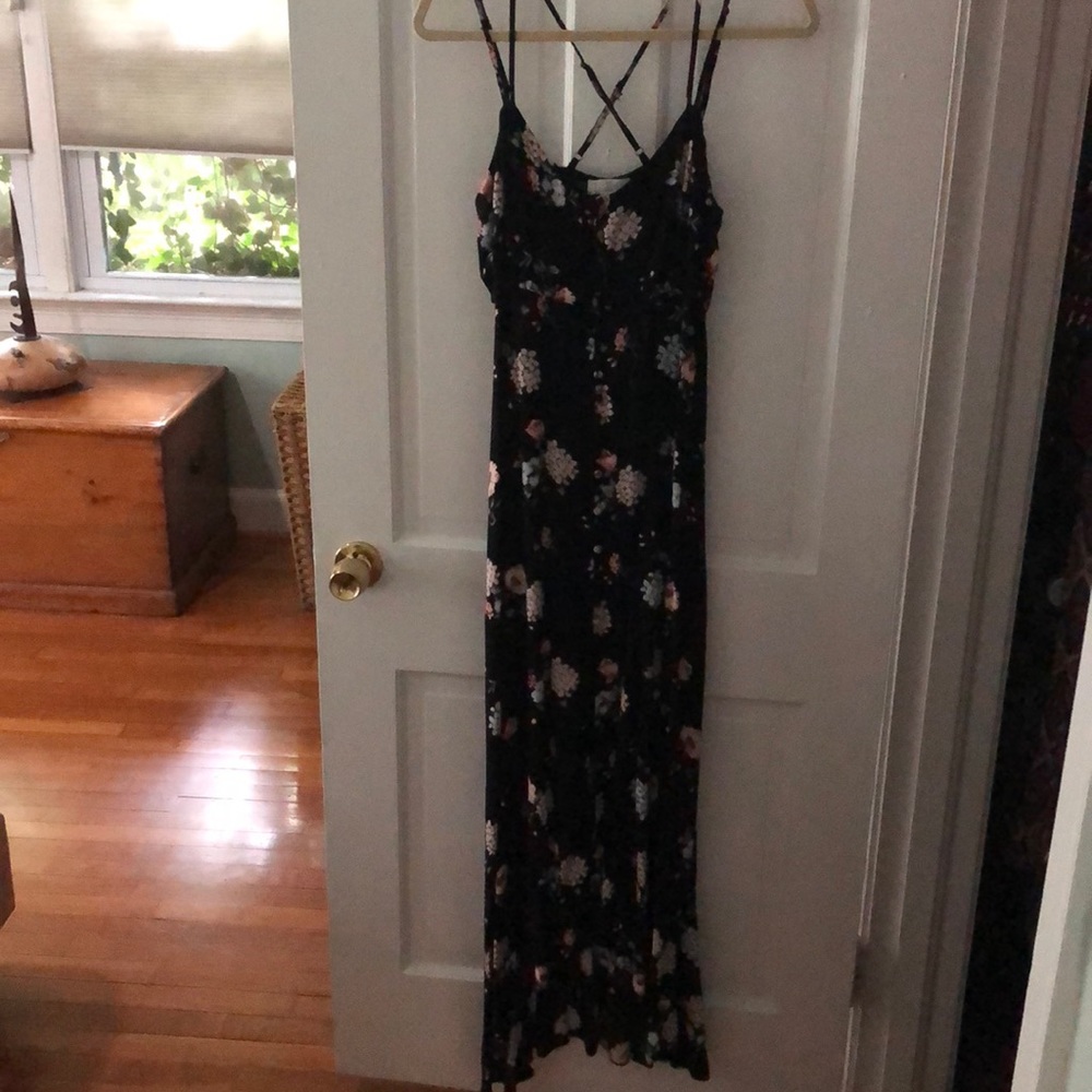 Button dress - Picture 2 of 6